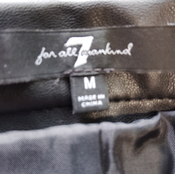 7 For All Mankind Edgy Black Faux Leather Pleated Midi Skirt Sz M - Picture 3 of 8